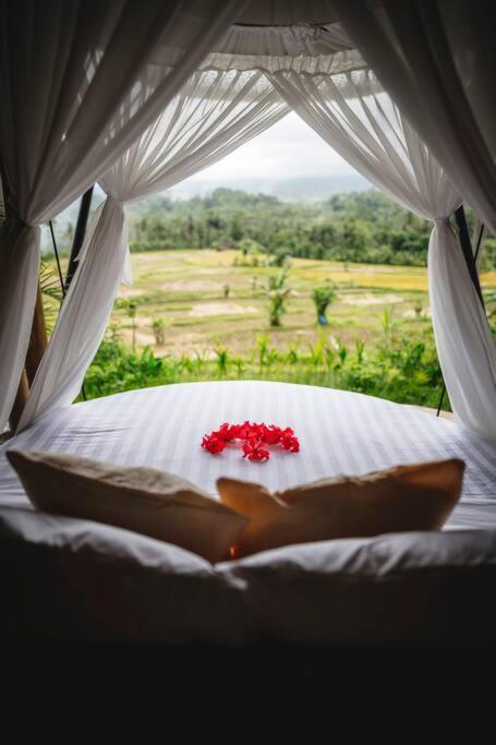 The Nude House Villa Selat Ngoại thất bức ảnh